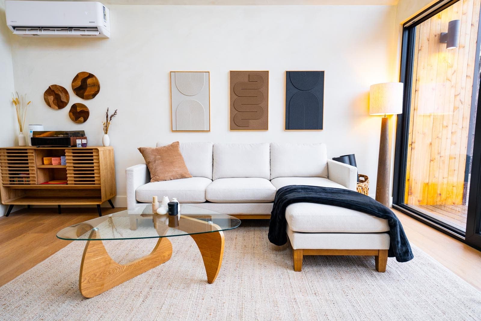 Living area with vaulted ceiling